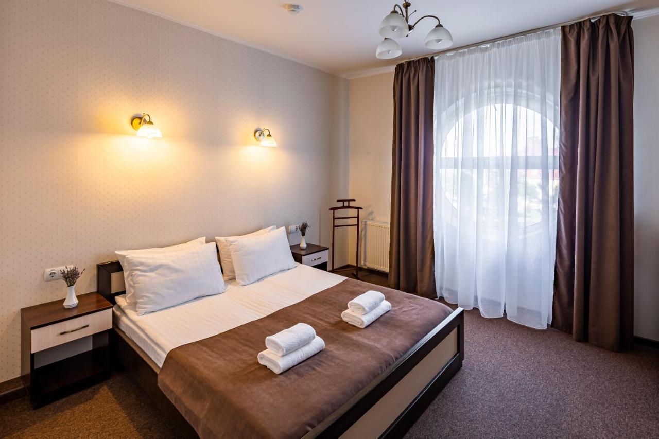 Hotel Galaktika Vynnyky 외부 사진