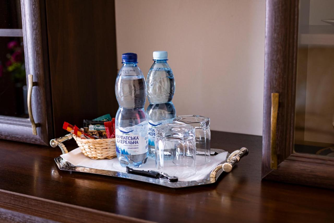 Hotel Galaktika Vynnyky 외부 사진